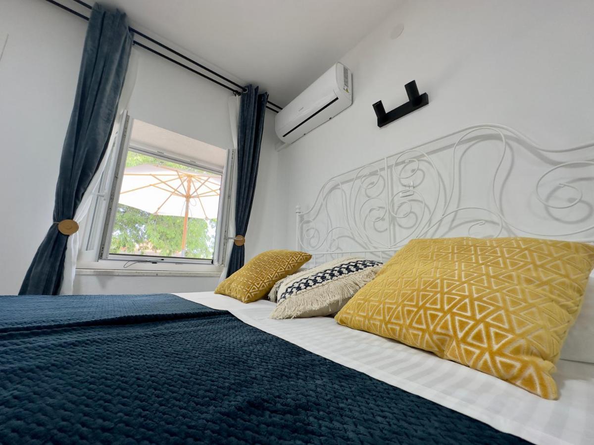 Matek Family & Studio Apartment Рованьска Экстерьер фото